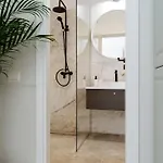 Bright 2br Flat - Palace Hall - Charming Balcony * Bucureşti