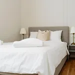 Bright 2br Flat - Palace Hall - Charming Balcony *