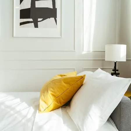 Bright 2br Flat - Palace Hall - Charming Balcony * Βουκουρέστι