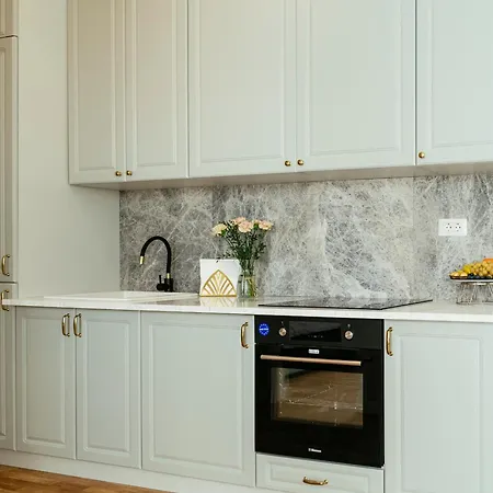 Bright 2br Flat - Palace Hall - Charming Balcony * Βουκουρέστι