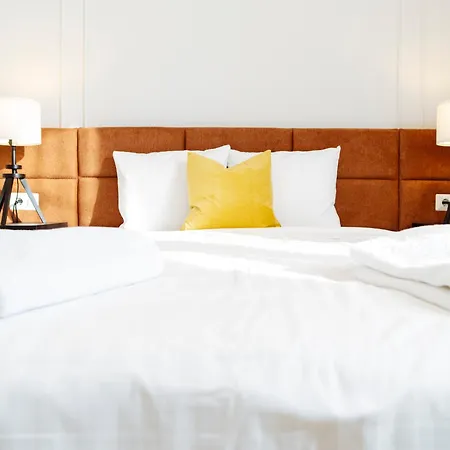 Bright 2br Flat - Palace Hall - Charming Balcony * Βουκουρέστι