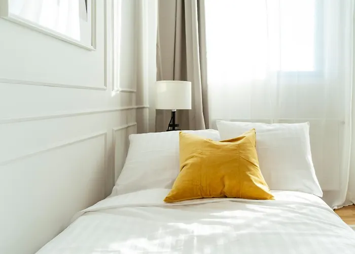 アパート Bright 2br Flat - Palace Hall - Charming Balcony *