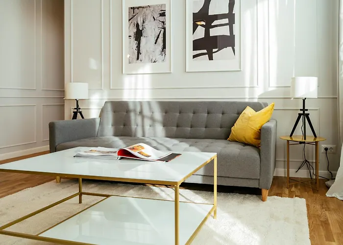 Bright 2br Flat - Palace Hall - Charming Balcony Bukarest