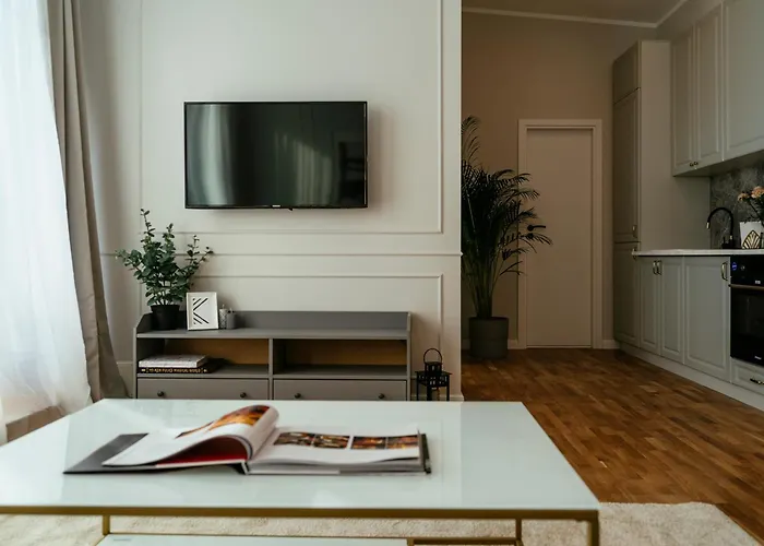 Bright 2br Flat - Palace Hall - Charming Balcony Bucharest
