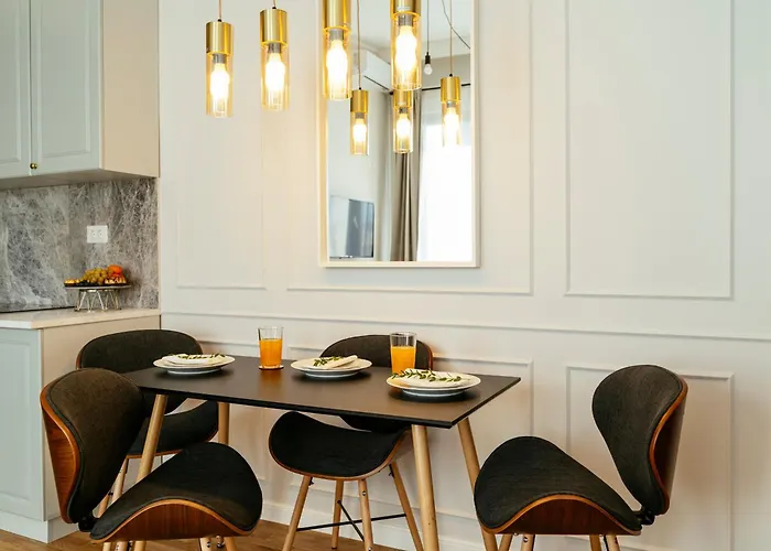 Bright 2br Flat - Palace Hall - Charming Balcony * Bucharest