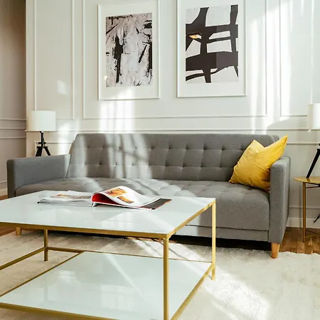 Bright 2br Flat - Palace Hall - Charming Balcony Boekarest