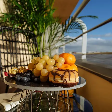 Appartement Bright 2br Flat - Palace Hall - Charming Balcony *