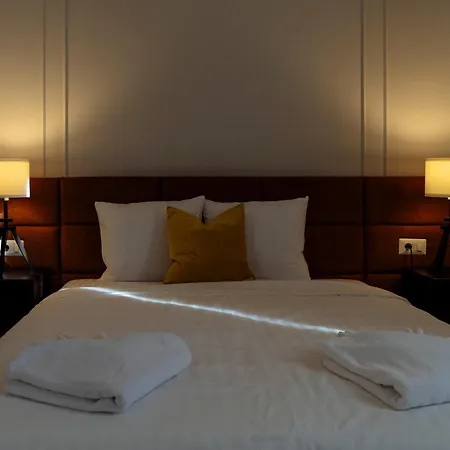 Appartement Bright 2br Flat - Palace Hall - Charming Balcony Boekarest